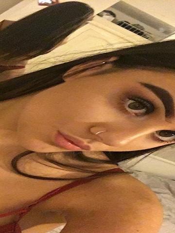 София Захочешь Снова