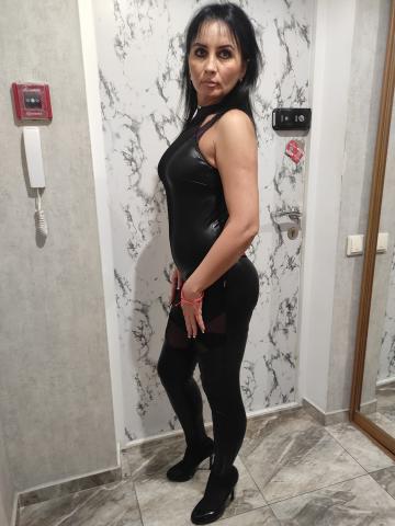 Моника фото 10